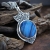 Tonąc w błękicie - srebrny naszyjnik z niebieskim labradorytem / Kornelia Sus / Biżuteria / Naszyjniki
