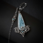 Ice Pendulum - unikatowy srebrny naszyjnik z kianitem i topazem - Iza Malczyk w Biżuteria/Naszyjniki