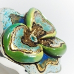 Kwiat w Zieleni - srebrny pierścionek z ceramiką - Dorota Gulbierz w Biżuteria/Dla mężczyzn