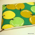 metka_by_traczka, torebki, Laptop bag - Green Apple