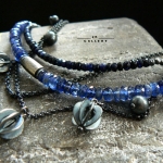 Jola Krajewska, bizuteria, naszyjniki, blue