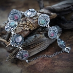Wspomnienie łąk - srebrna bransoletka z turmalinem, kwarcem różowym i agatem aqua - Kornelia Sus w Biżuteria/Bransolety
