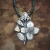 Zapach jaśminu - srebrny naszyjnik z opalem etiopskim i motywem kwiatów jaśminu / Kornelia Sus / Biżuteria / Naszyjniki