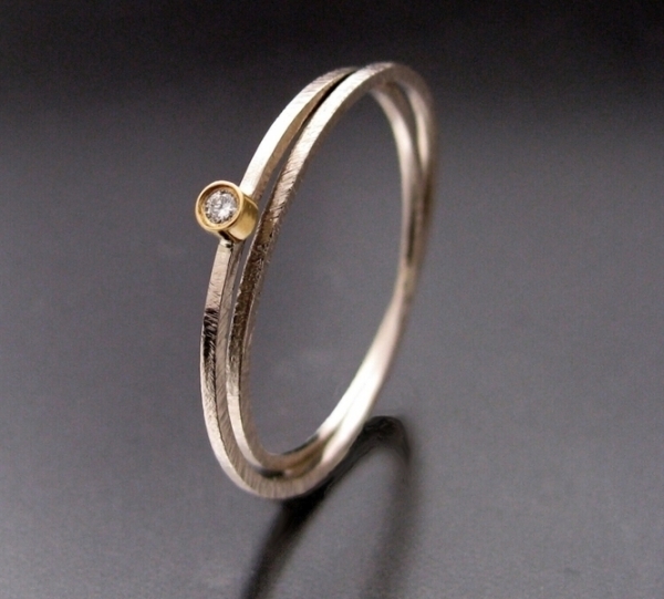 BIZOE Złoty pierścionek z brylantem / BIZOE / Biżuteria / Pierścionki
