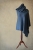 Petrolowe Poncho z wełny merino / Knitwear Factory / Akcesoria / Swetry i poncza