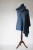 Petrolowe Poncho z wełny merino / Knitwear Factory / Akcesoria / Swetry i poncza