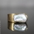 Malina Skulska, Biżuteria, Pierścionki, Asymetryczny złocony pierścionek z perłą 