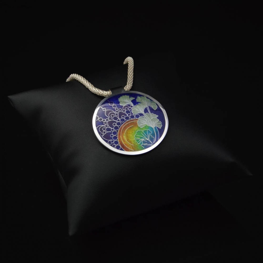 Naszyjnik Mandala z miłorzębem / Anna Betley Enamel Art / Biżuteria / Naszyjniki