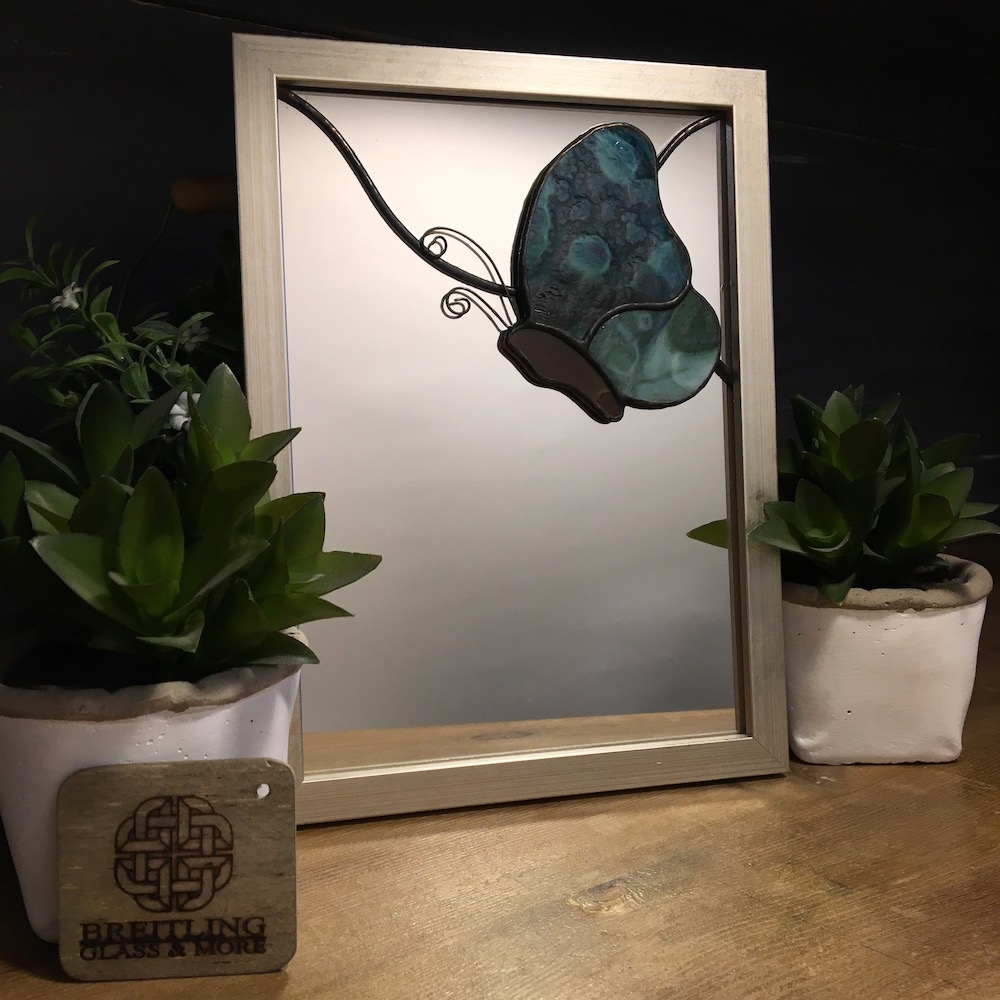 Lustro witrażowe Motyl - niebieski / Breitling Glass And More / Dekoracja Wnętrz / Szkło