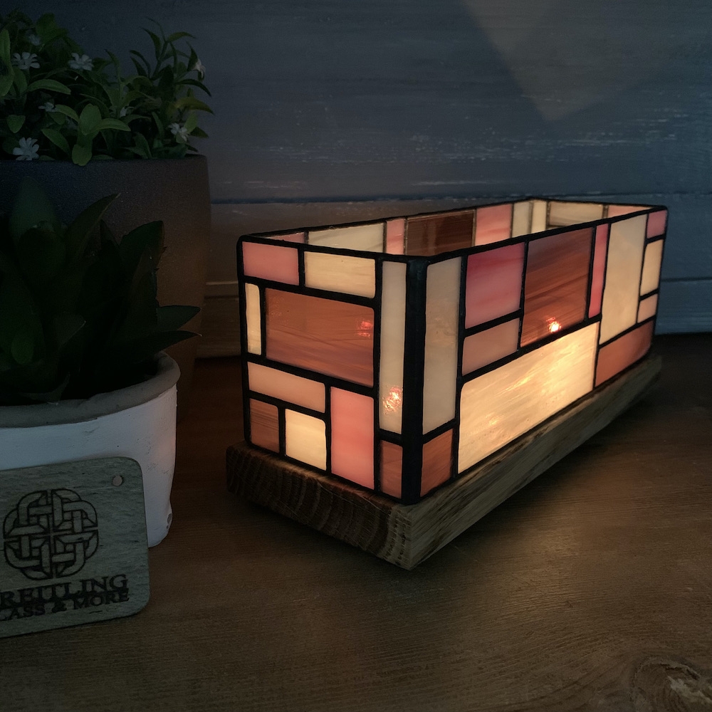 Lampion witrażowy ze szkła opalowego (3 świece) "Mozaika" fiolet-róż / Breitling Glass And More / Dekoracja Wnętrz / Świece i świeczniki