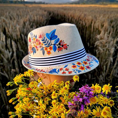 Kwiatowy kapelusz / LiliRaj / Akcesoria / Inne