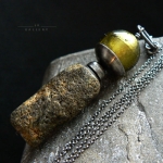 amber w szkle