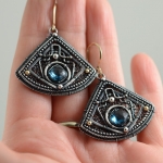 LA MADRE TIERRA - Kolczyki geometryczne <<>> Kolekcja AZTEC'S TREASURES<<>>
