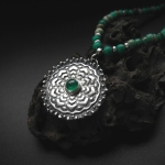 VITALITY - srebrny naszyjnik z zielonym agatem i jaspisami - Fiann w Biżuteria/Naszyjniki