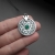 Heart chakra - srebrny wisiorek z zielonym agatem / Fiann / Biżuteria / Wisiory