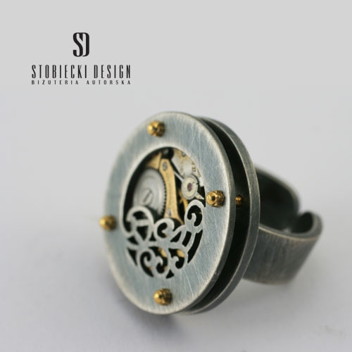 Pierścionek STEAMPUNK- srebrny z werkiem zegarkowym / stobieckidesign / Biżuteria / Pierścionki
