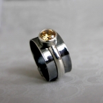 SPARKLE IN GOLD - pierscionek z cyrkonia