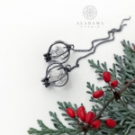 Herkimer w pąkach - minimalistyczne, srebrne kolczyki z diamentem z Herkimer