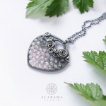 Mgły nad jeziorem - elegancki, srebrny wisior wire wrapping z kwarcem szarym