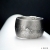 Artur Skrocki, Biżuteria, Dla mężczyzn, Srebrny obrączka w stylu architektonicznego betonu