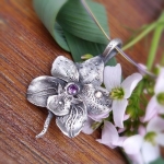 Mała Orchidea z ogonkiem