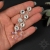 Śnieżynki moonlight, ślubne kolczyki z kryształami Swarovskiego, beading / Sol / Biżuteria / Kolczyki