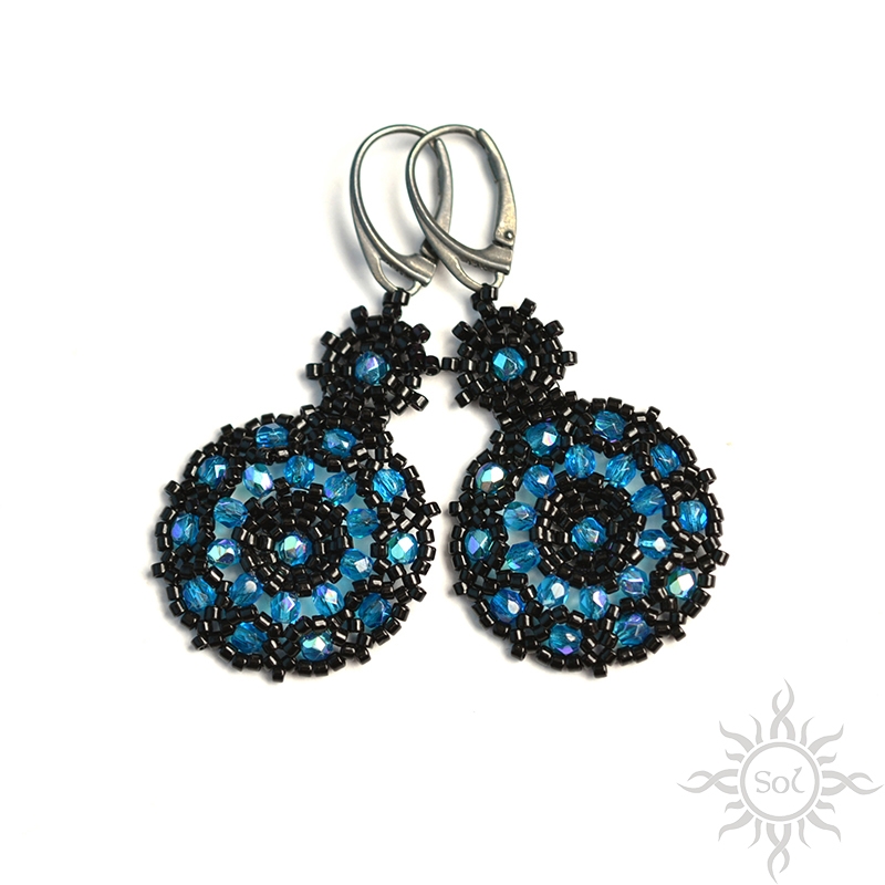 Azul, ażurowe kolczyki z kryształkami, beading / Sol / Biżuteria / Kolczyki
