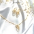 FULL MOON - krótki złocony naszyjnik ze srebra z kamieniem księżycowym i kaskadą pereł / PASIÓN / Biżuteria / Naszyjniki