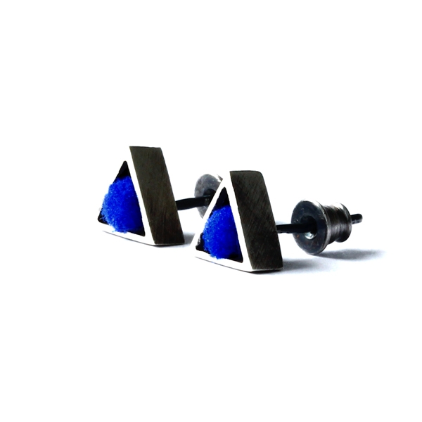 Kobaltowe kolczyki trójkątne wkrętki / SHAMBALA / Biżuteria / Kolczyki